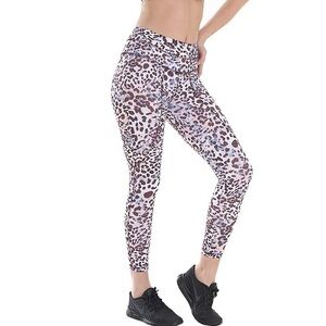 Nwot Varley Pacific Rose Leopard crop leggings XS